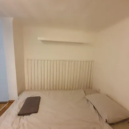 Nuka With Ac Apartment *