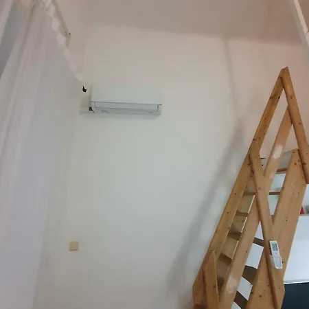 Nuka With Ac Appartement