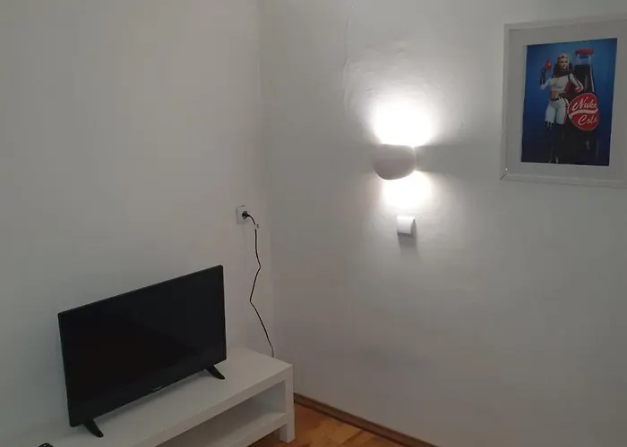 Nuka With Ac Budapest