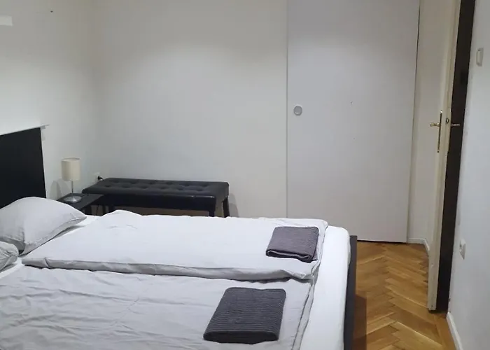 Nuka With Ac * Budapest