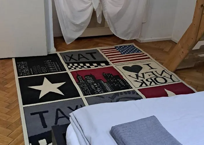 Nuka With Ac Budapeşte