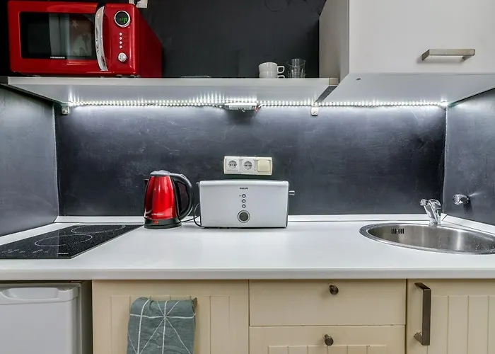 Nuka With Ac * Budapeşte